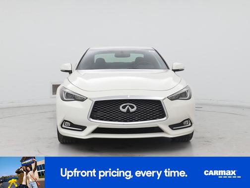 2018 INFINITI Q60 Luxe