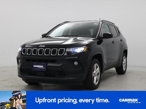 Black 2023 Jeep Compass Latitude
