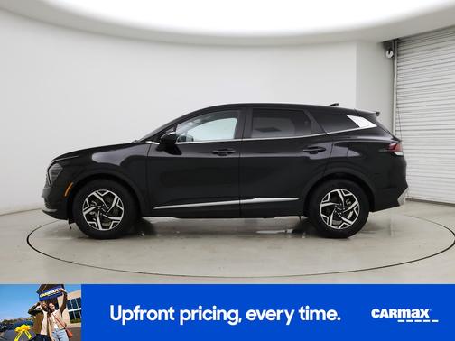 Black 2024 Kia Sportage LX