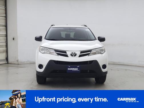 White 2015 Toyota RAV4 LE