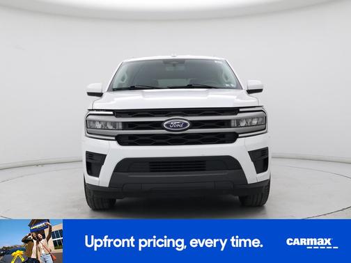 White 2024 Ford Expedition XLT