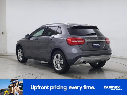 Gray 2016 Mercedes-Benz GLA-Class