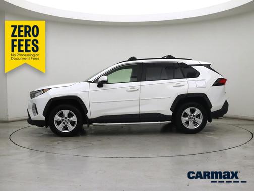 White 2019 Toyota RAV4 XLE