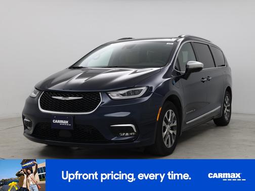 Blue 2023 Chrysler Pacifica Hybrid Pinnacle