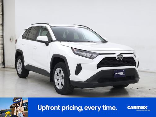 2020 Toyota RAV4 LE