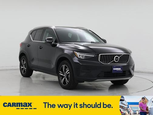 2024 Volvo XC40 B5 Core Bright Theme