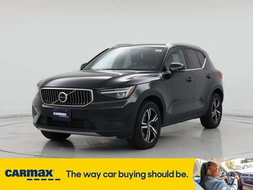 2024 Volvo XC40 B5 Core Bright Theme