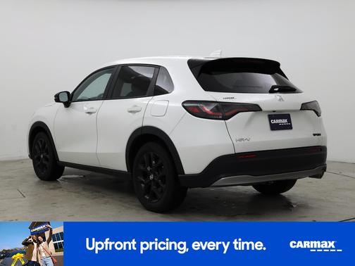 White 2023 Honda HR-V Sport