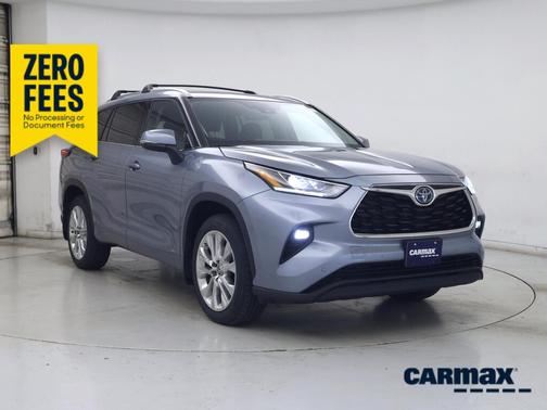 Blue 2023 Toyota Highlander Hybrid Limited