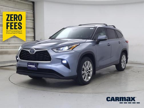 Blue 2023 Toyota Highlander Hybrid Limited