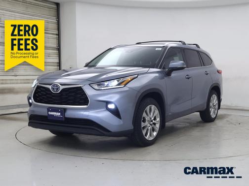 Blue 2023 Toyota Highlander Hybrid Limited