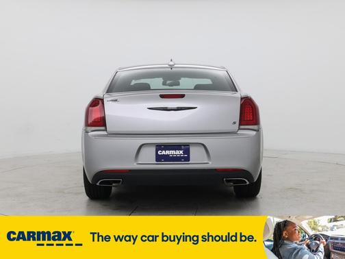 2017 Chrysler 300 S