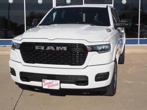 Bright White 2026 RAM 1500 Big Horn/Lone Star