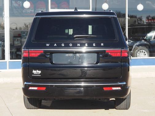 2023 Jeep Wagoneer L Series II