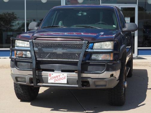 2004 Chevrolet Silverado 2500 LS H/D Extended Cab