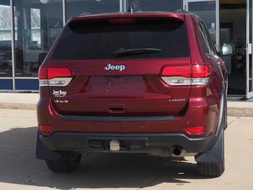 2021 Jeep Grand Cherokee Laredo