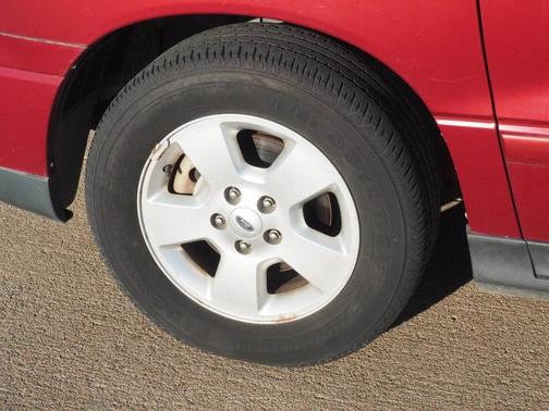 2005 Ford Freestar SES