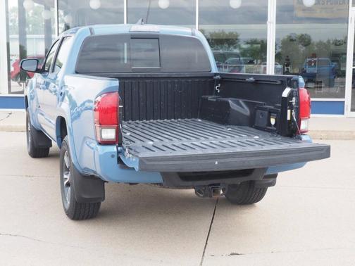 Blue 2019 Toyota Tacoma TRD Sport