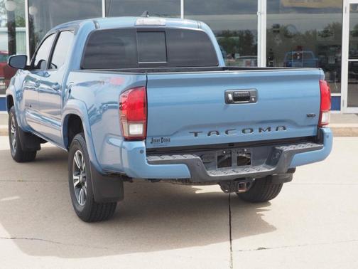 Blue 2019 Toyota Tacoma TRD Sport