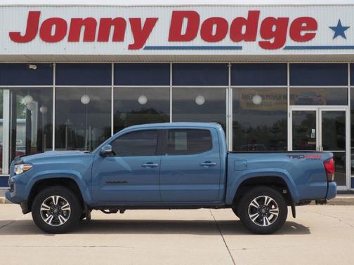 Blue 2019 Toyota Tacoma TRD Sport