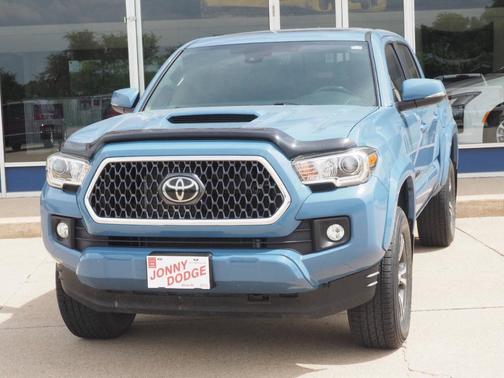 Blue 2019 Toyota Tacoma TRD Sport