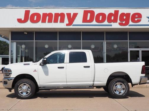 Bright White 2027 RAM 2500 Tradesman