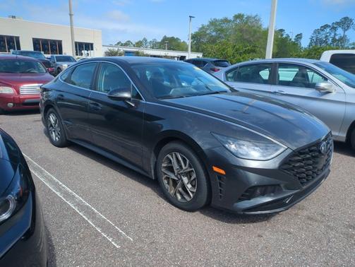 Gray 2022 Hyundai SONATA SEL