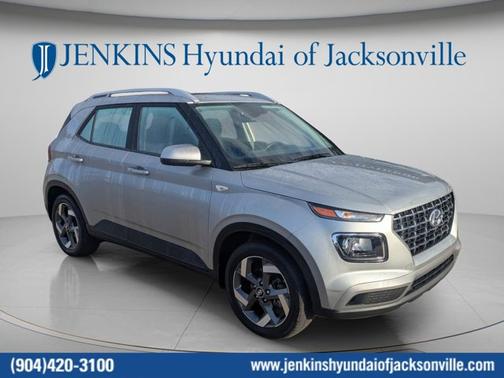 Silver 2024 Hyundai VENUE SEL