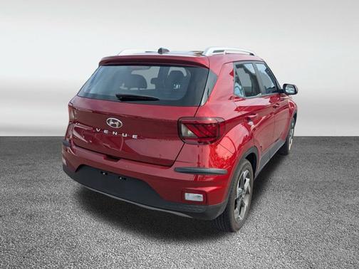 2024 Hyundai VENUE Limited