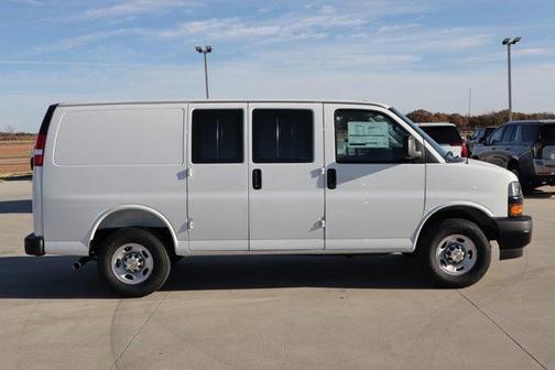 2025 Chevrolet Express 2500 Work Van