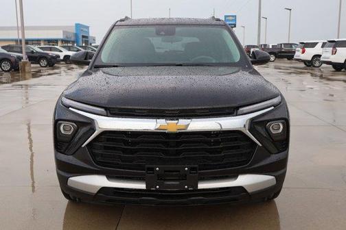 Mosaic Black Metallic 2025 Chevrolet Trailblazer LT