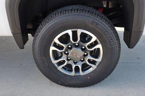 2026 GMC Sierra 3500 SLT