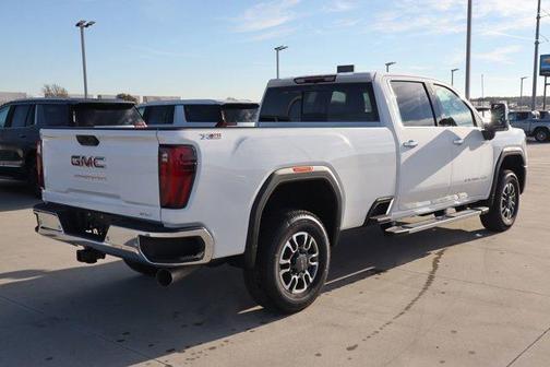 2026 GMC Sierra 3500 SLT