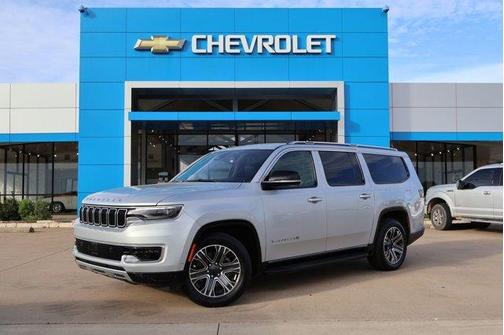 Silver Zynith 2024 Jeep Wagoneer L Series II