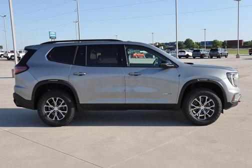 2025 GMC Acadia AT4