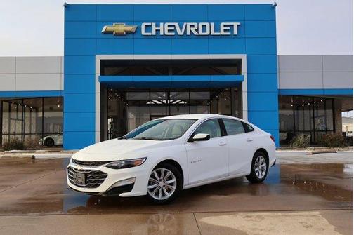 Summit White 2025 Chevrolet Malibu LT