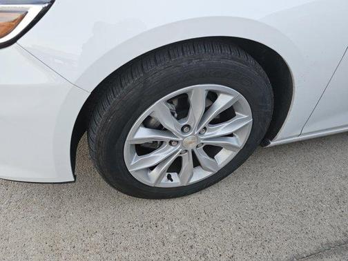 2025 Chevrolet Malibu LT