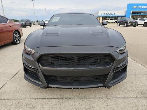 2021 Ford Mustang EcoBoost
