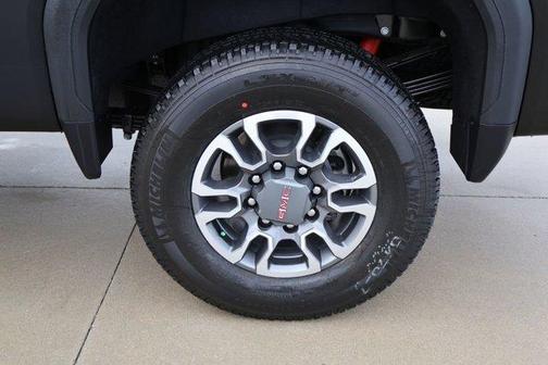 2026 GMC Sierra 3500 SLT