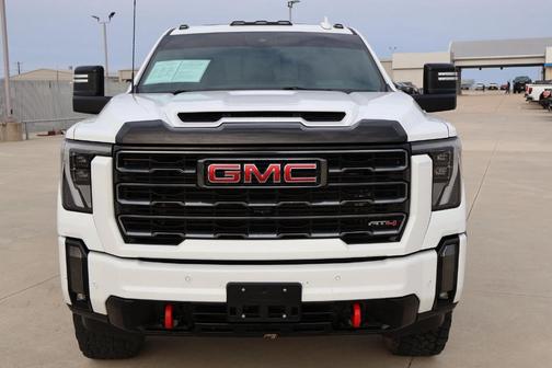 2024 GMC Sierra 2500 AT4