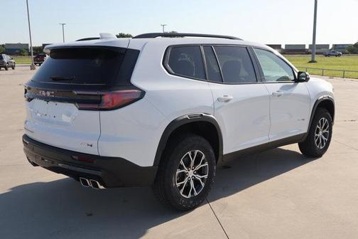 2025 GMC Acadia AT4