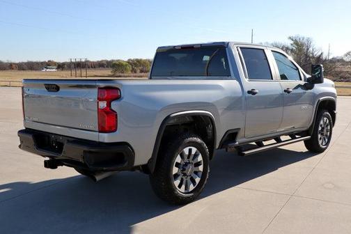 2025 Chevrolet Silverado 2500 Custom