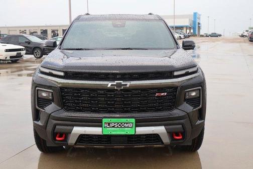 Mosaic Black Metallic 2026 Chevrolet Traverse Z71