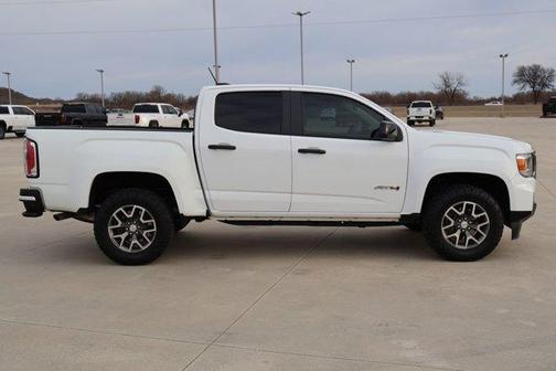 2022 GMC Canyon AT4