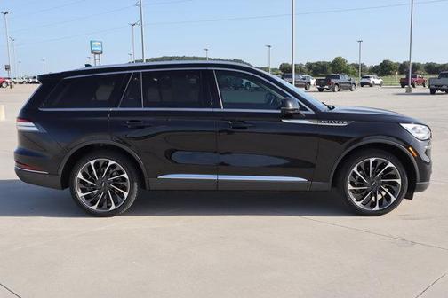 2023 Lincoln Aviator Reserve AWD