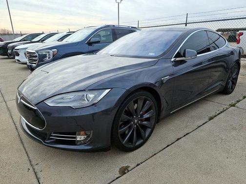 2015 Tesla Model S P85D