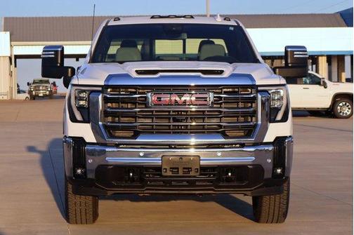 2025 GMC Sierra 2500 SLT