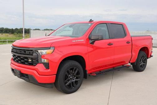 2024 Chevrolet Silverado 1500 Custom