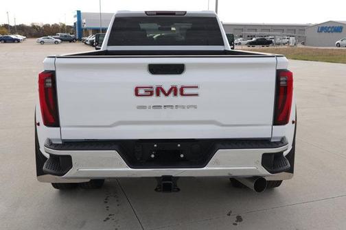 2025 GMC Sierra 3500 Pro