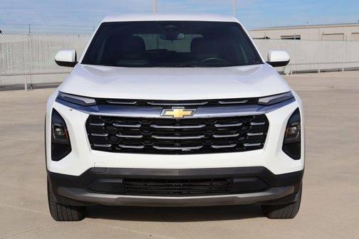 Summit White 2026 Chevrolet Equinox LT